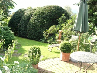 Gartengestaltung Helmut Lamprecht.